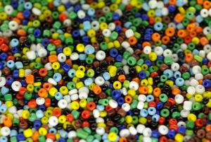 beads-209341_1920.jpg