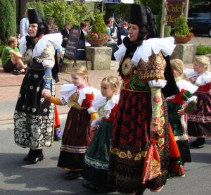 10.Trachtenfest_2008_Schaumburg-Lippe.JPG
