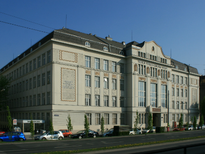 Schulgebäude